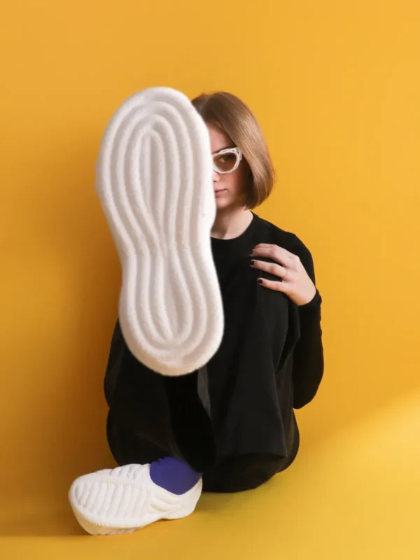 Laces Cocoon