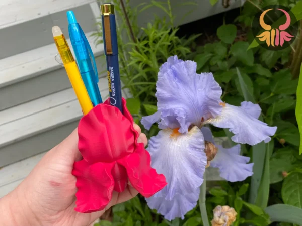 Iris Flower Pen Stand