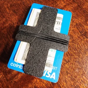 Floating Minimalist Wallet - Unlimited Size